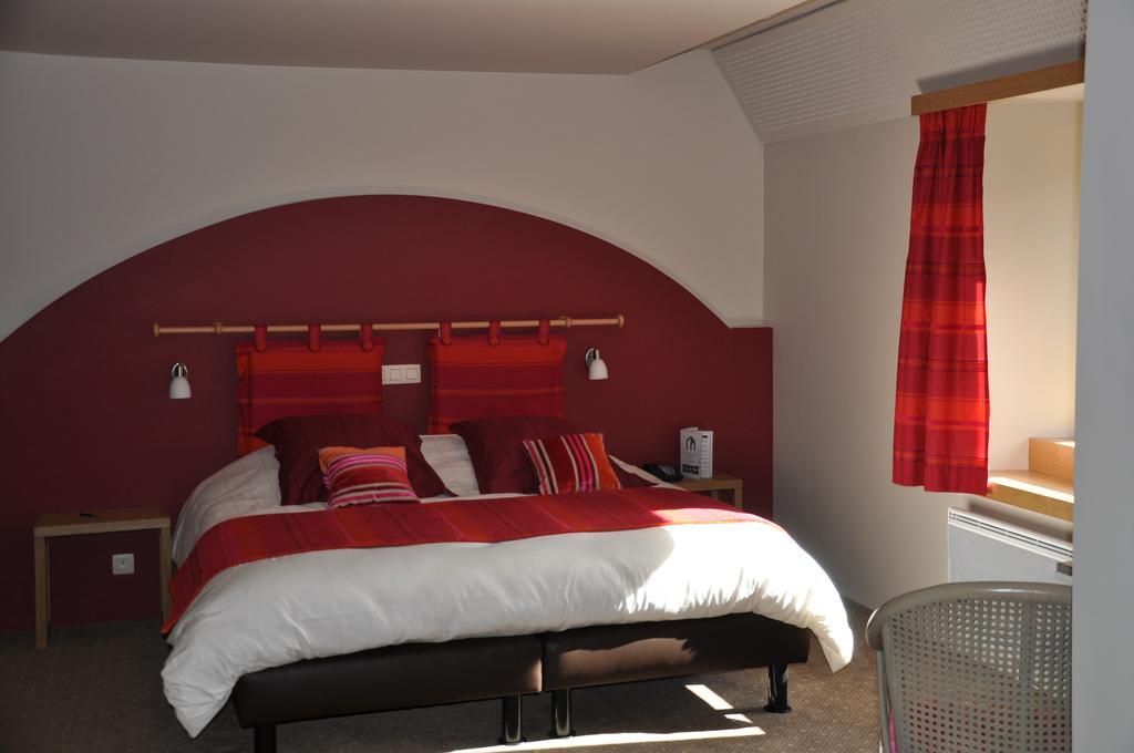 Golf & Hotel De Falnuee Mazy Rum bild