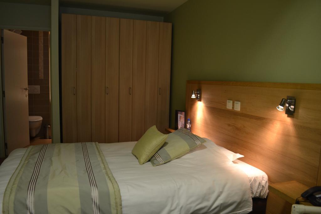 Golf & Hotel De Falnuee Mazy Rum bild